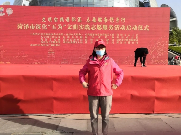 强乱强乱中文字幕