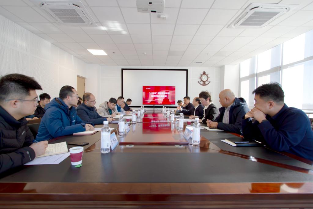 强乱强乱中文字幕