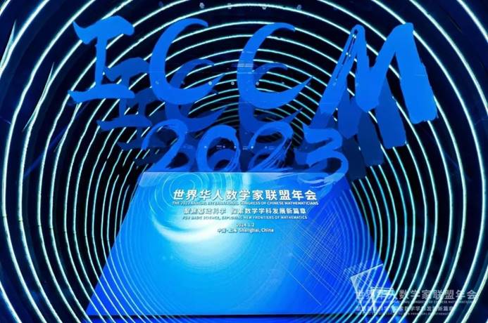 强乱强乱中文字幕