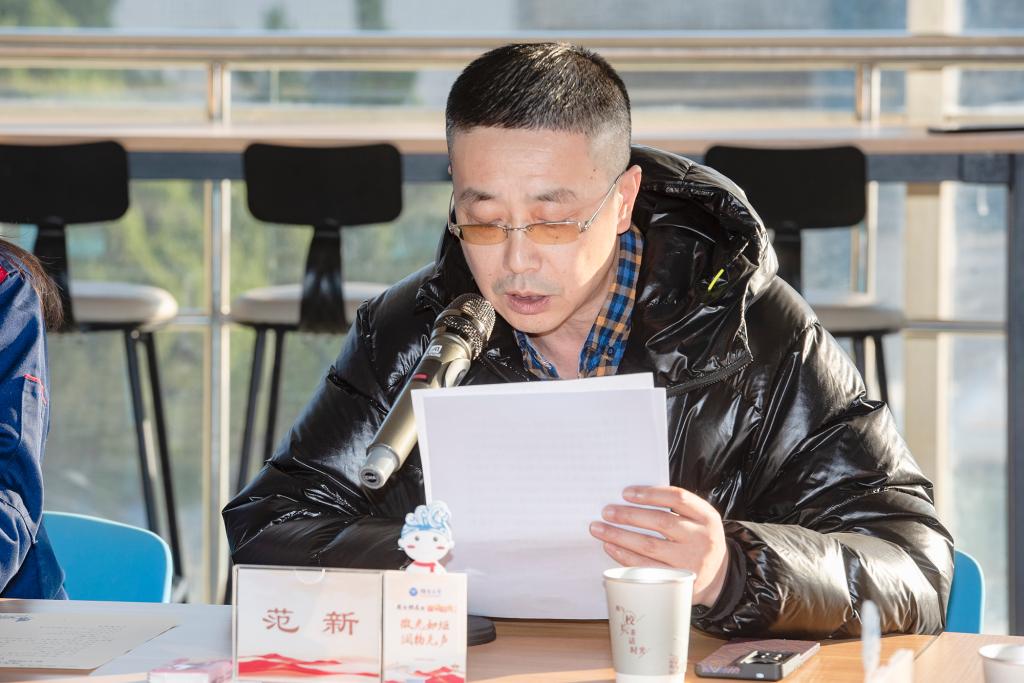 强乱强乱中文字幕