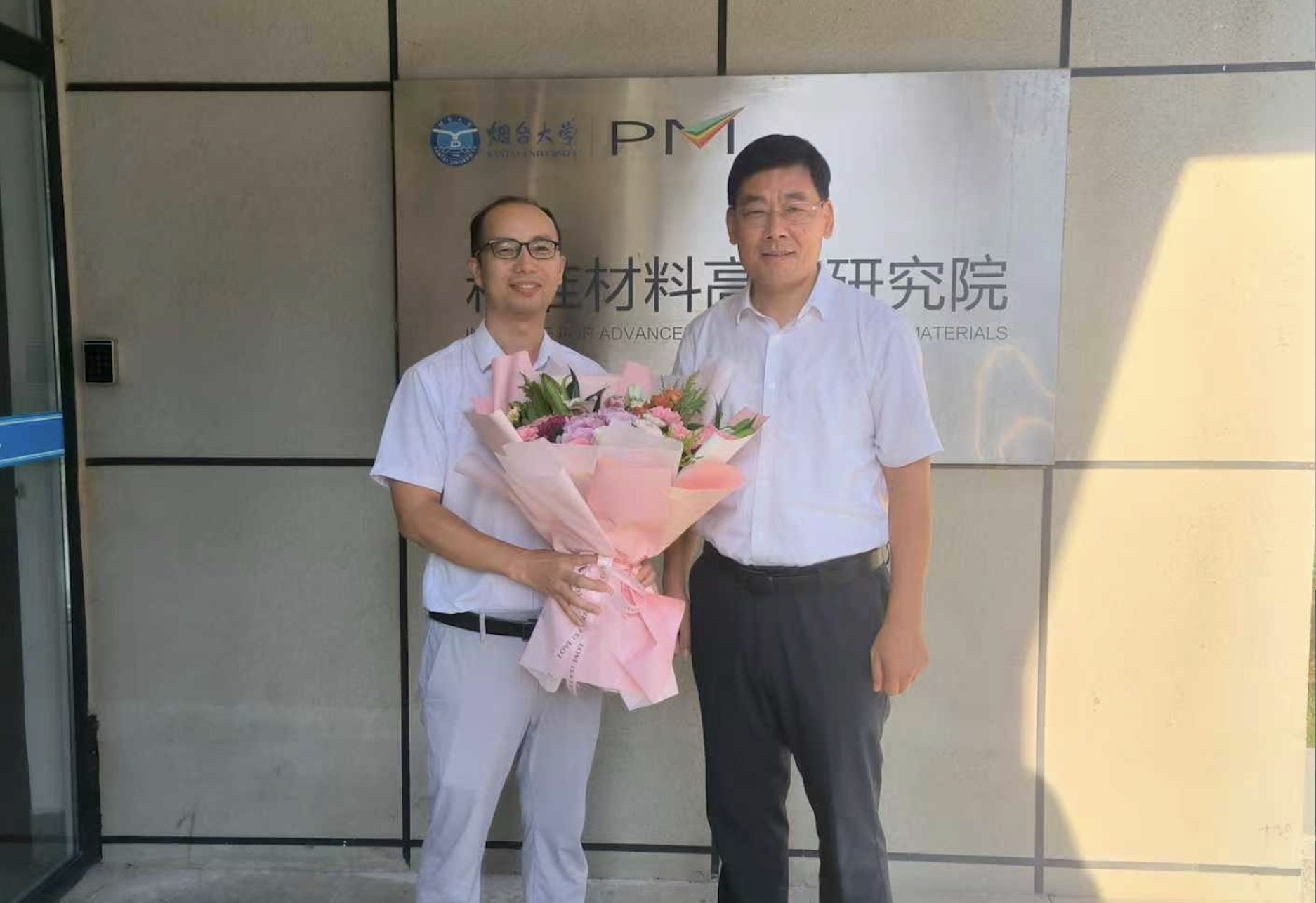 强乱强乱中文字幕