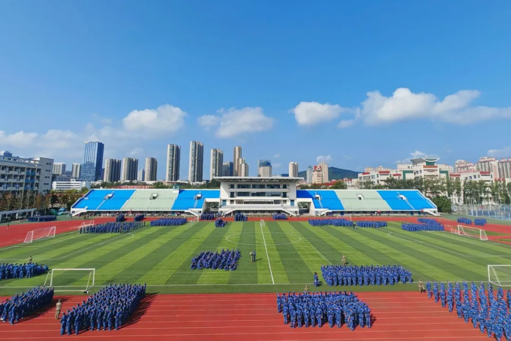 强乱强乱中文字幕