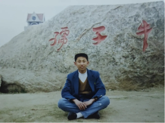 强乱强乱中文字幕