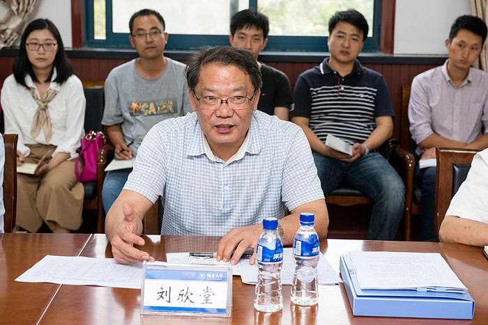 强乱强乱中文字幕