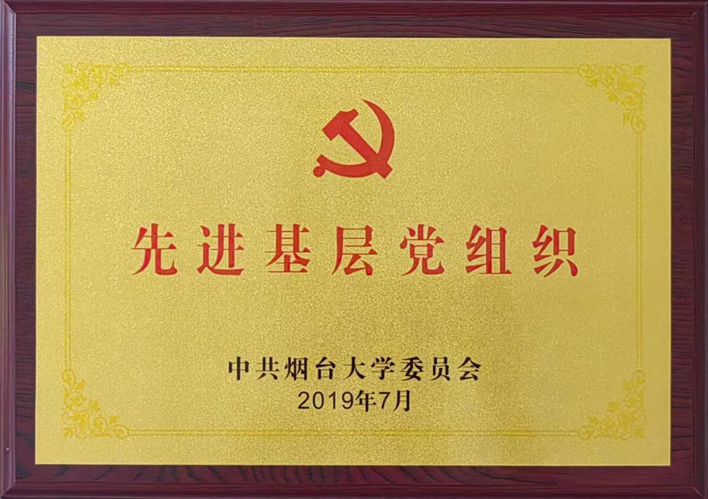 强乱强乱中文字幕