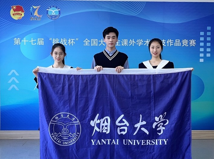 强乱强乱中文字幕