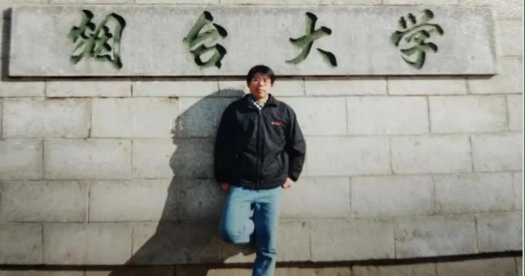 强乱强乱中文字幕